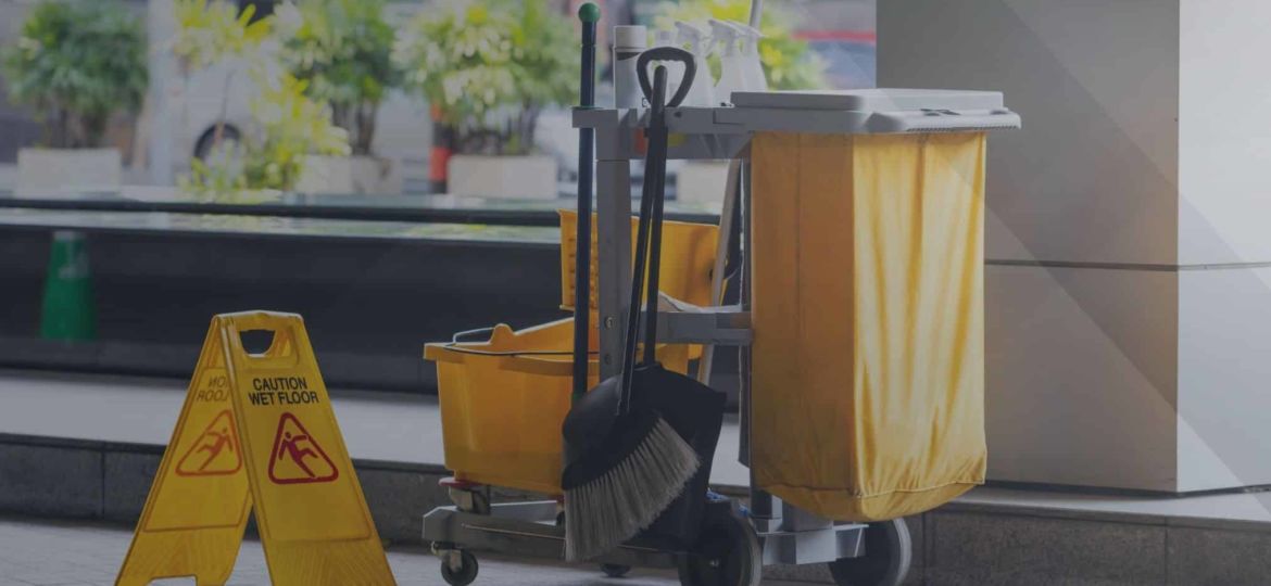 Day Porter Cleaning Equipments